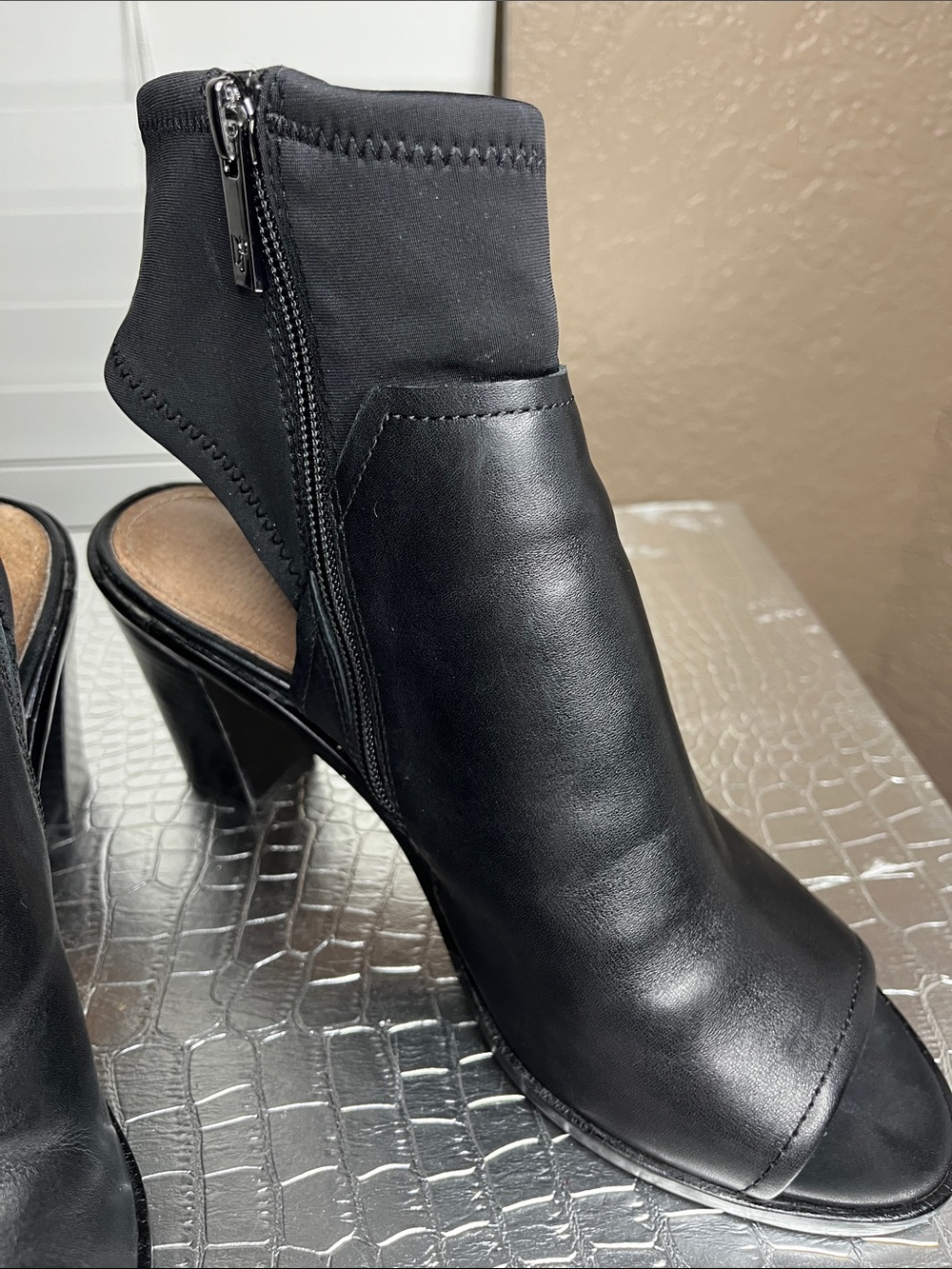 Women's Black Open-Toe Donald Pilner Ankle Boots - Picture 3 of 11